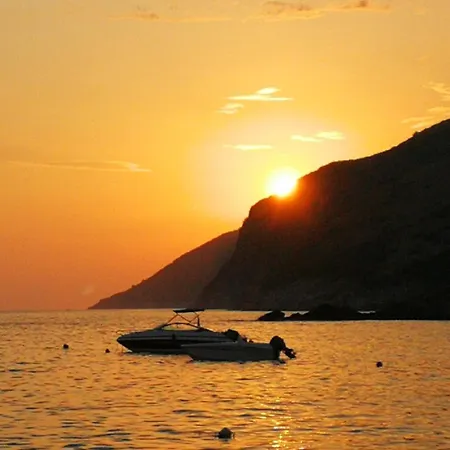 Fronte Mare Apartament *